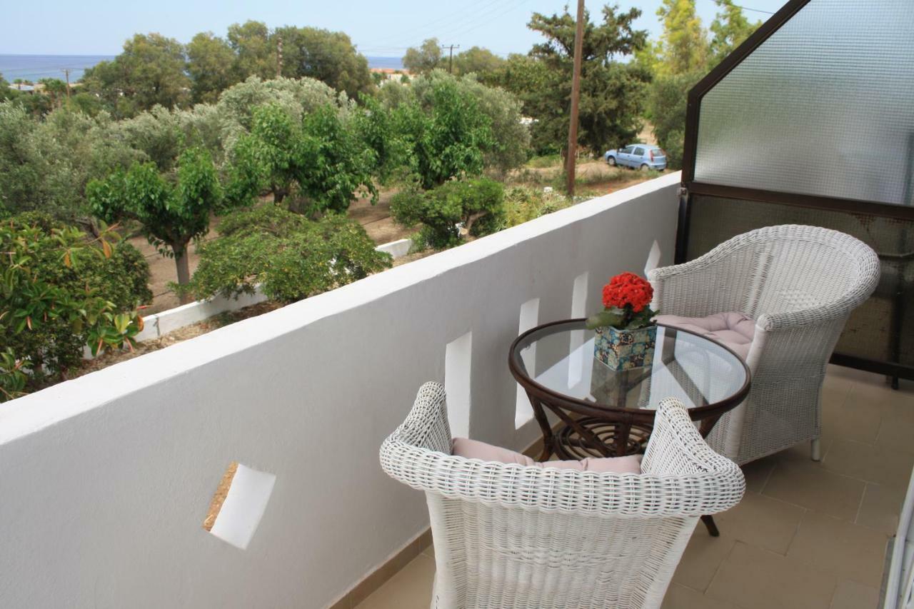 Romantic Apartment Adelianos Kampos Exteriér fotografie
